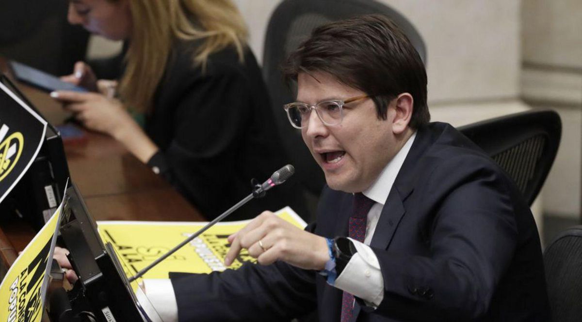 El crim polític sacseja Colòmbia amb la mort de Miguel Uribe Turbay El crim polític sacseja Colòmbia amb la mort de Miguel Uribe Turbay