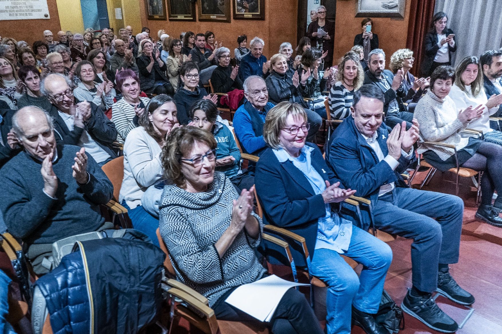 Montse Margarit rep el Bages de Cultura reivindicant la tasca "invisibilitzada" de les dones