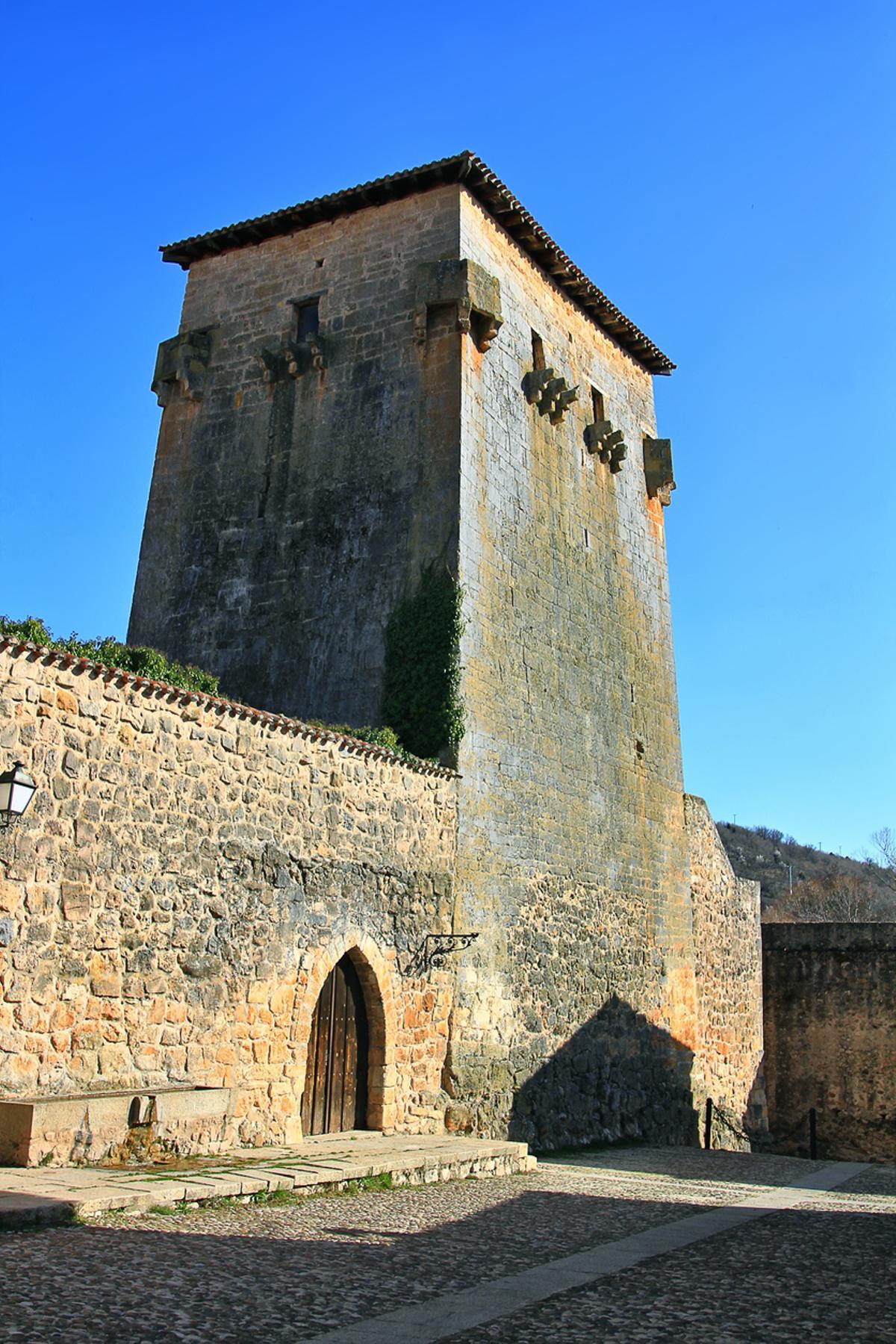 La histórica Torre de Fernan gonzález en Covarubias