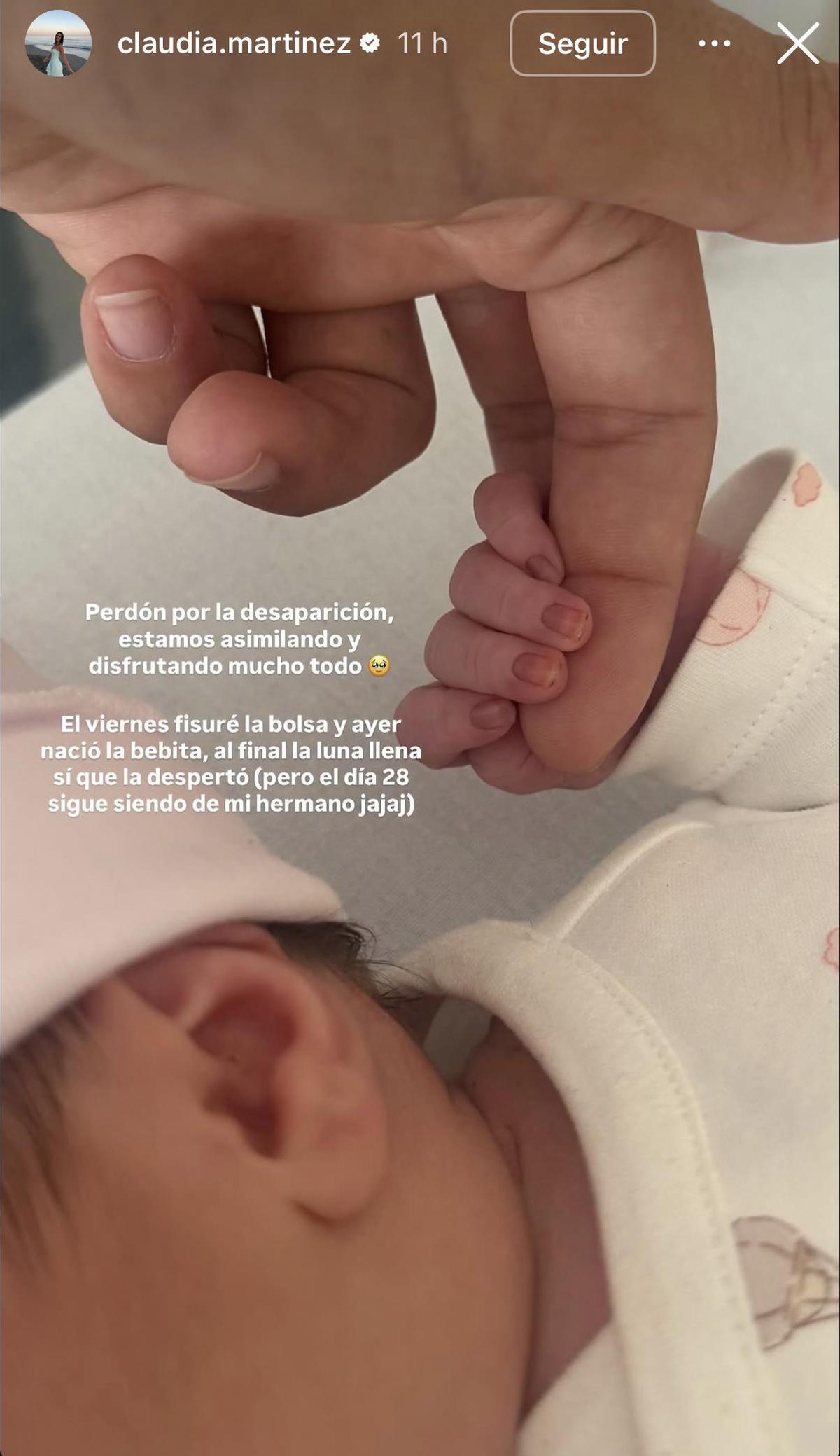 Claudia Martínez muestra (un poquito) su bebé