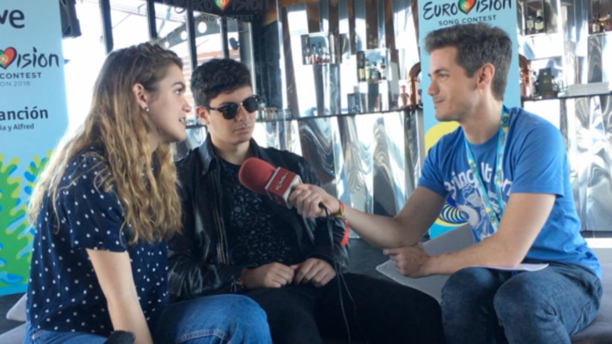 Ricky García con Amaia y Alfred