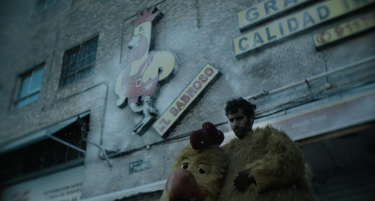 Fotograma de "Chicken Jazz", con Tomar Navas