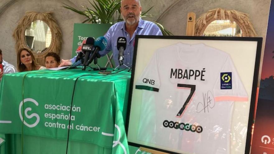 Las estrellas del PSG apoyan en Marbella la lucha contra el cáncer