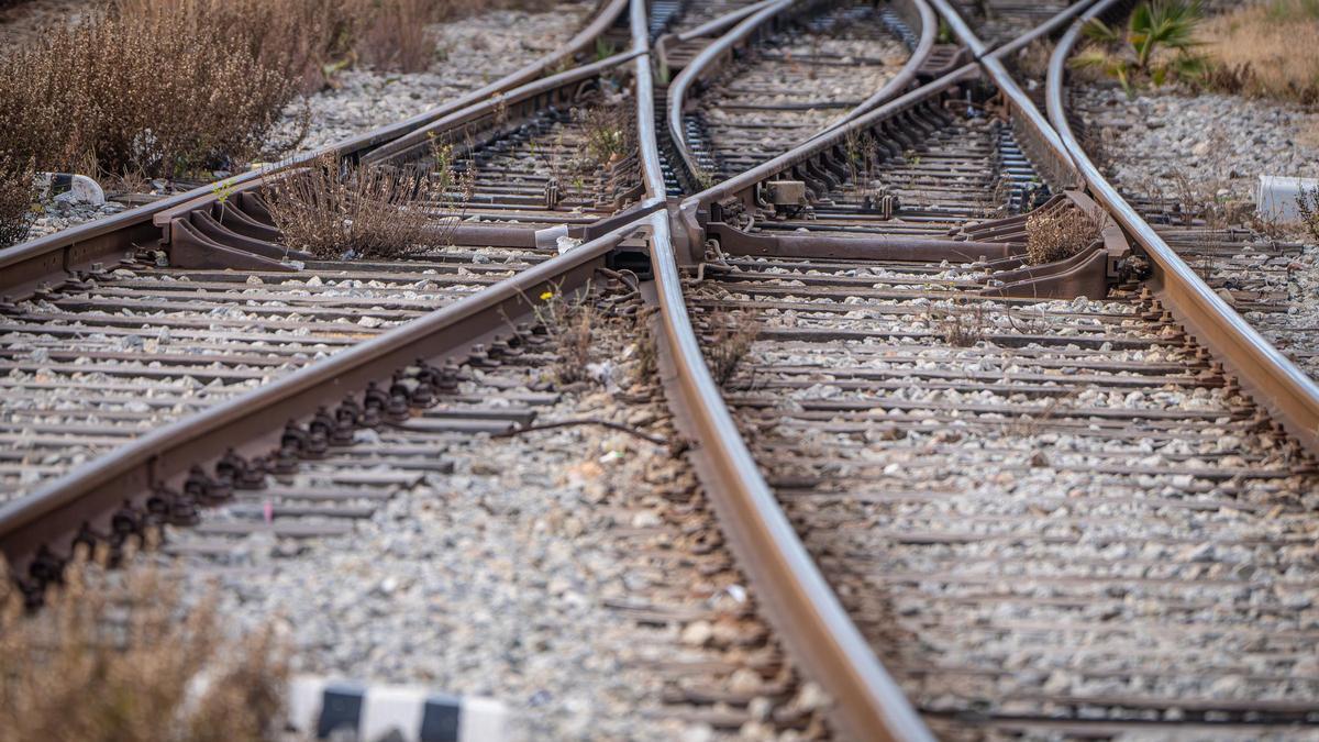 Cambio de agujas del trazado de la línea R1 de Rodalies.
