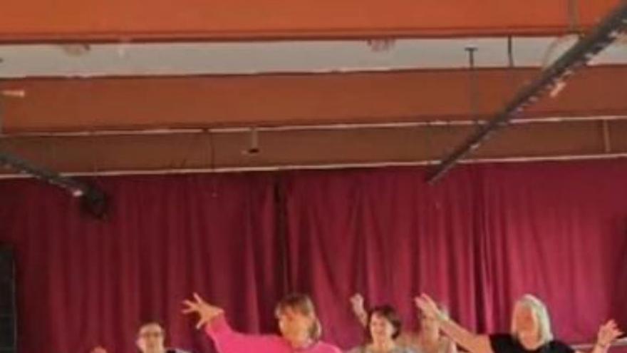 Aguarón no para: del pilates al pádel, el pueblo se mueve