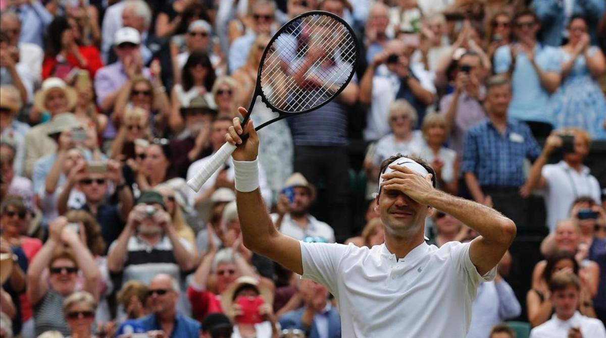 rpaniagua39326877 switzerland s roger federer celebrates after winning against170716170712