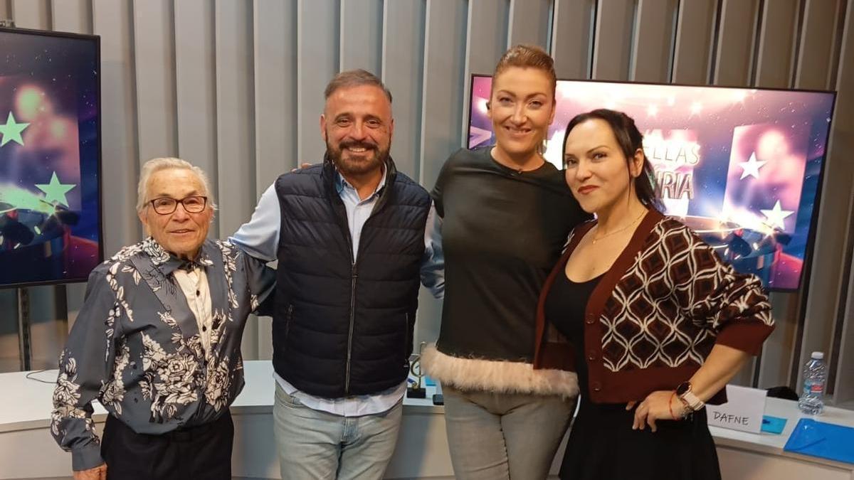 Salvador Asensi, Jacinto Copete , Bea Carrascosa y Dafne Laura.