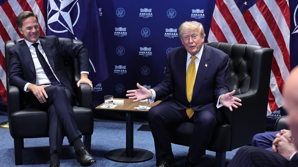 Trump incendia la cumbre de la OTAN con reproches a España y Europa... para luego celebrar "el gran amor y unidad de la alianza"