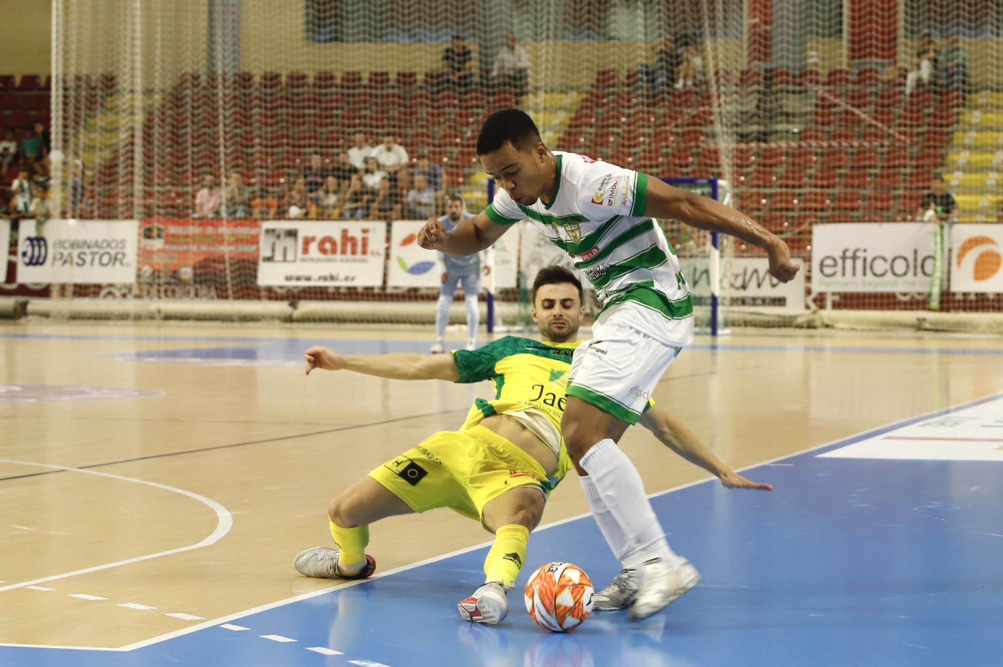 Las imágenes del Córdoba Futsal - Jaén Paraíso en Vista Alegre