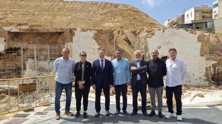 Chiva y la UPV unen fuerzas para crear un mural que homenajea a los voluntarios de la dana