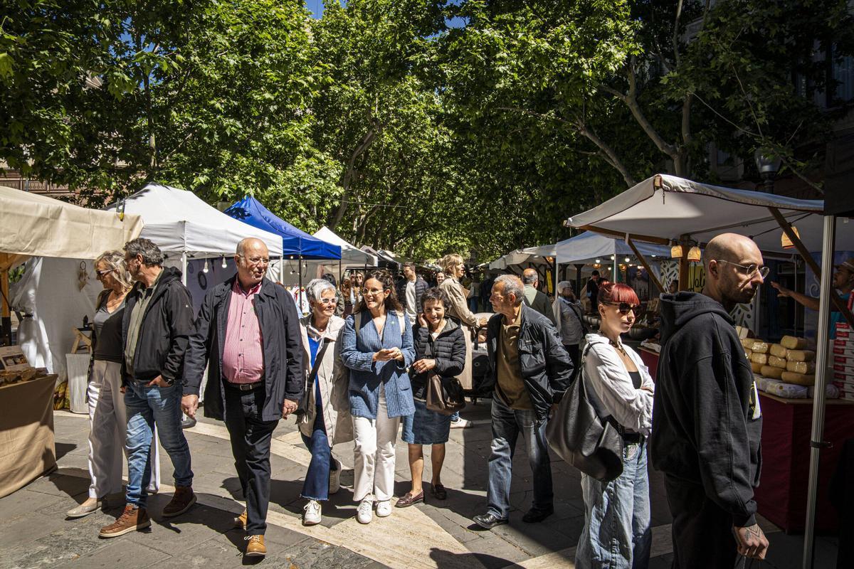 Manresa convida a firar-se amb comerç al carrer, atraccions i activitats per a tots els públics a la Fira de l’Ascensió
