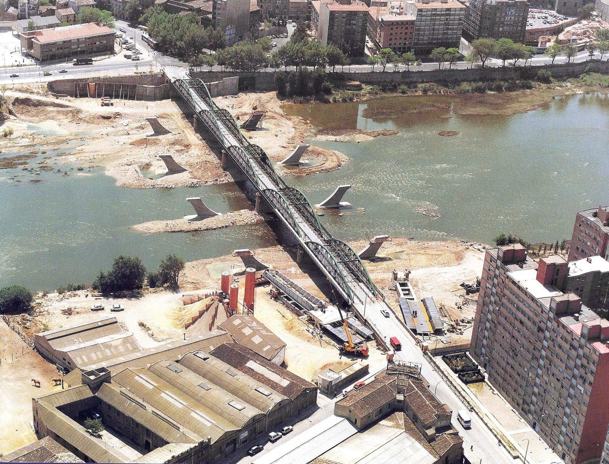 Así era Zaragoza en los años 90, en imágenes