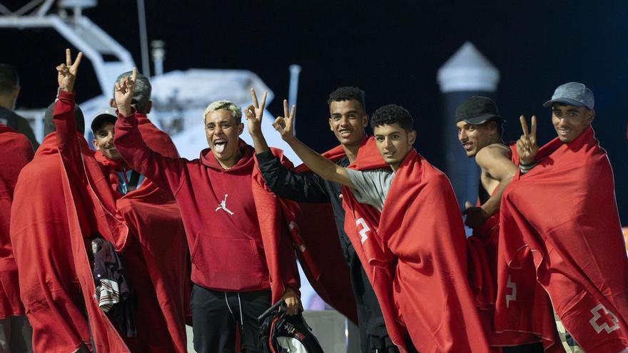 Rescatan a 241 migrantes en tres pateras cerca de Lanzarote