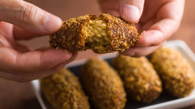 Llega este fin de semana el primer 'Croqueta Crush' para encontrar la mejor de Barcelona : ¿Qué restaurantes participan y qué tapas presentan?