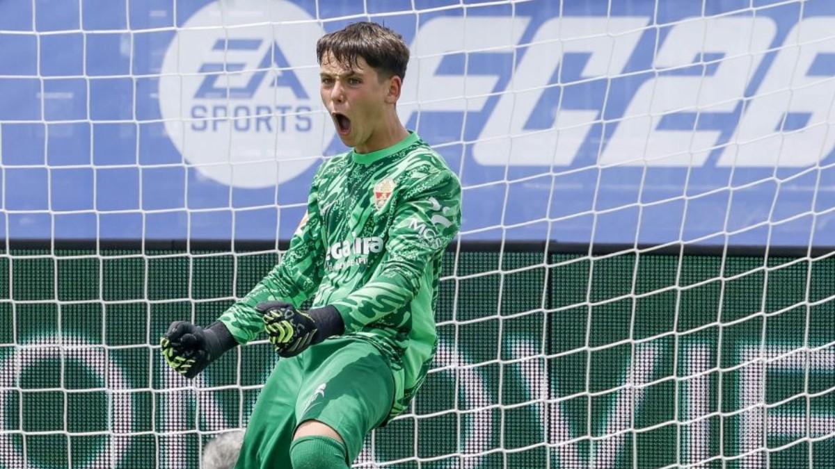 El portero del Elche fue clave para que los ilicitanos eliminaran al Barça