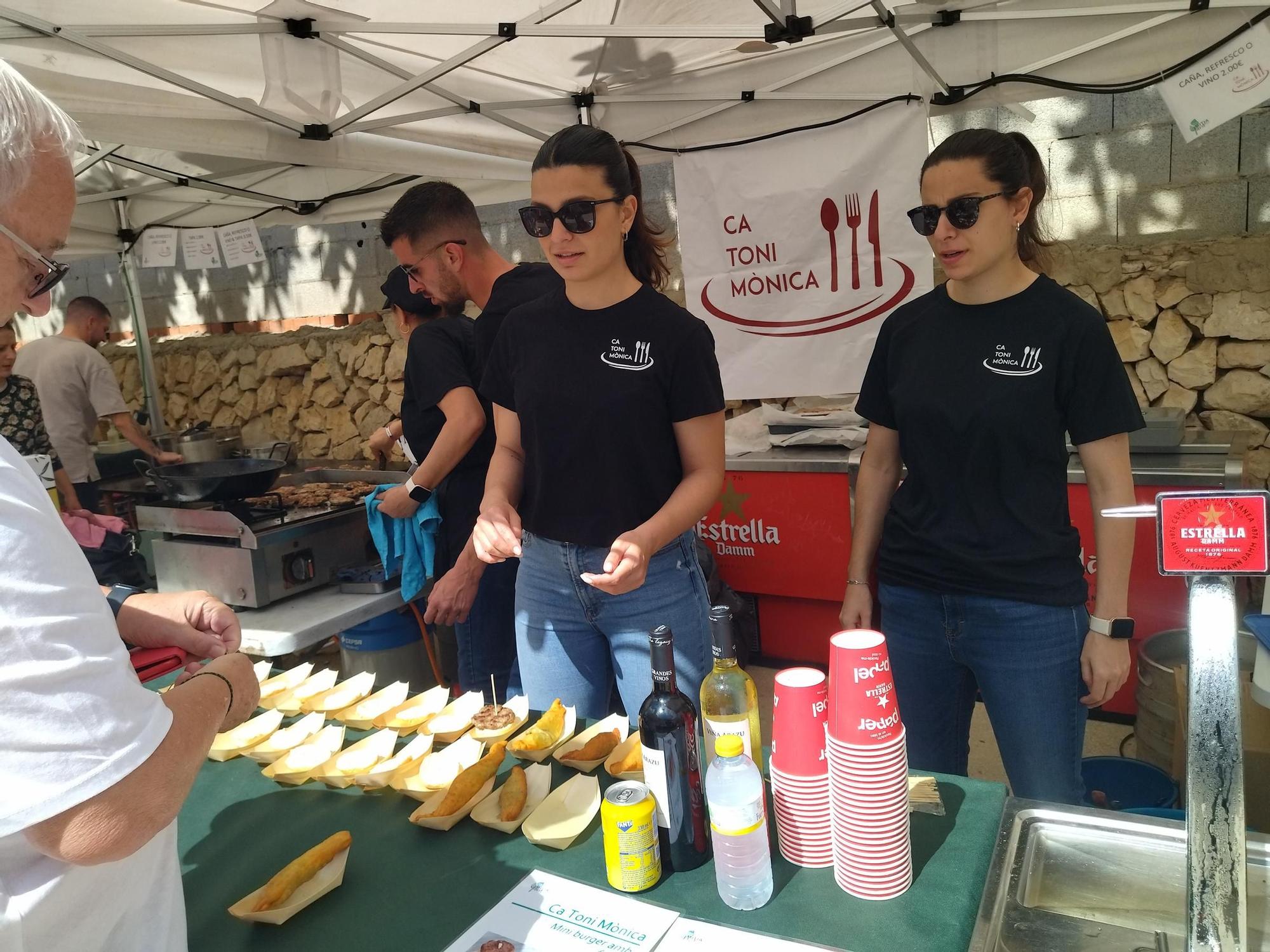 Triunfa el gran festival gastronómico de la "tapifava" en Benitatxell (imágenes)