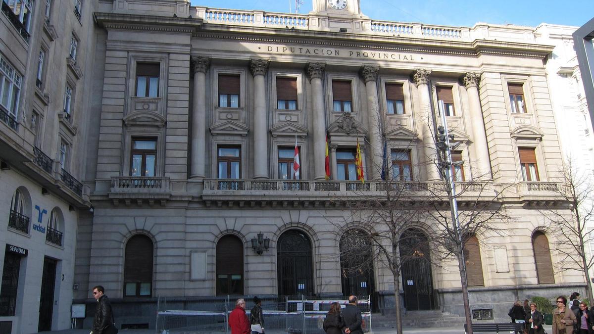 Sede de la DPZ en la plaza España de Zaragoza.