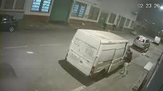 La falta de pruebas complica atrapar a los autores de la quema de contenedores en el área de Barcelona