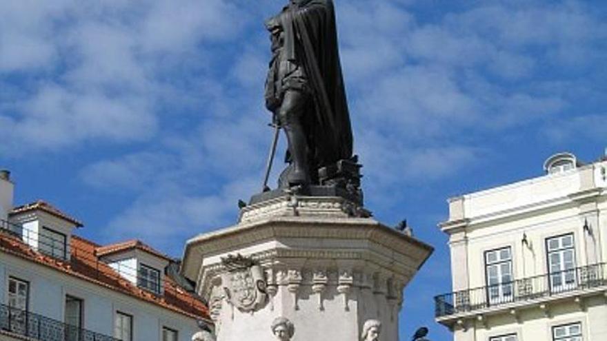 Unha exposición e varias charlas afondan no pasado galego do poeta portugués Camões, cun antergo de Camos, Nigrán
