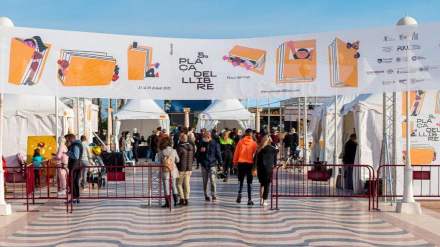 Foto de la 5a edició de la Plaça del Llibre d’Alacant.