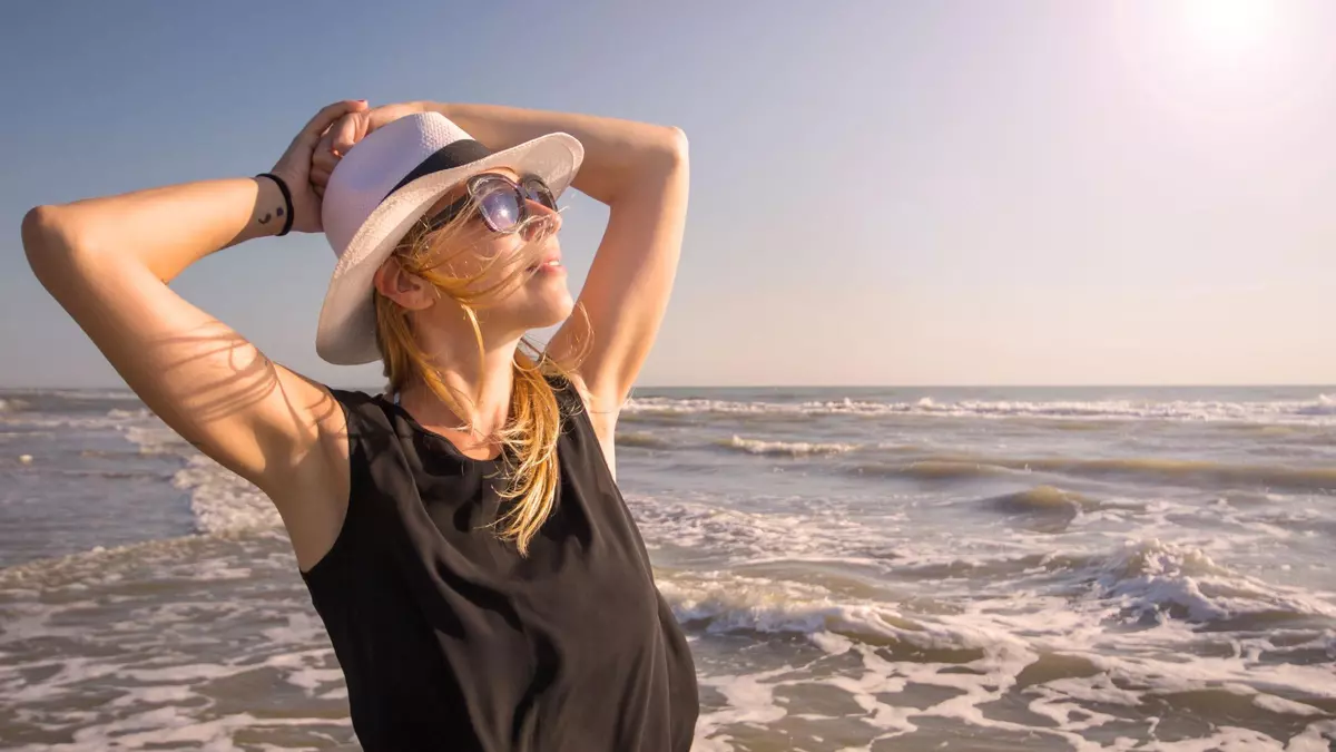 ¿Qué precauciones tomar en verano para no dañar tu piel ni tu cuerpo?