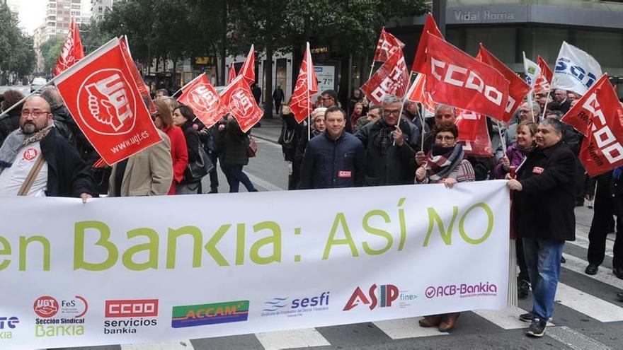 El ERE afecta a 400 empleados de BMN en la Región