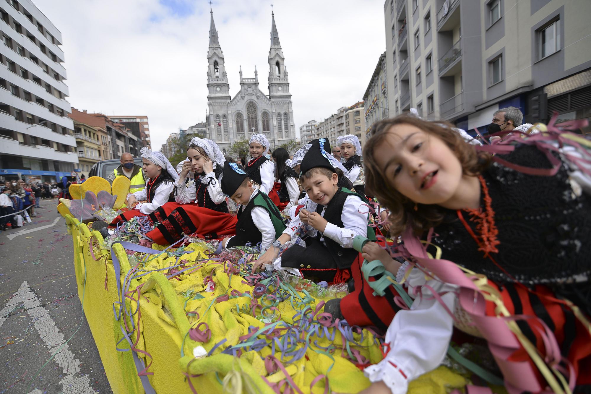 Inicio de las fiestas del Bollo de Avilés