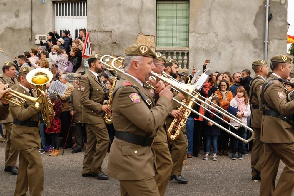 Venialbo rinde homenaje a las Fuerzas Armadas