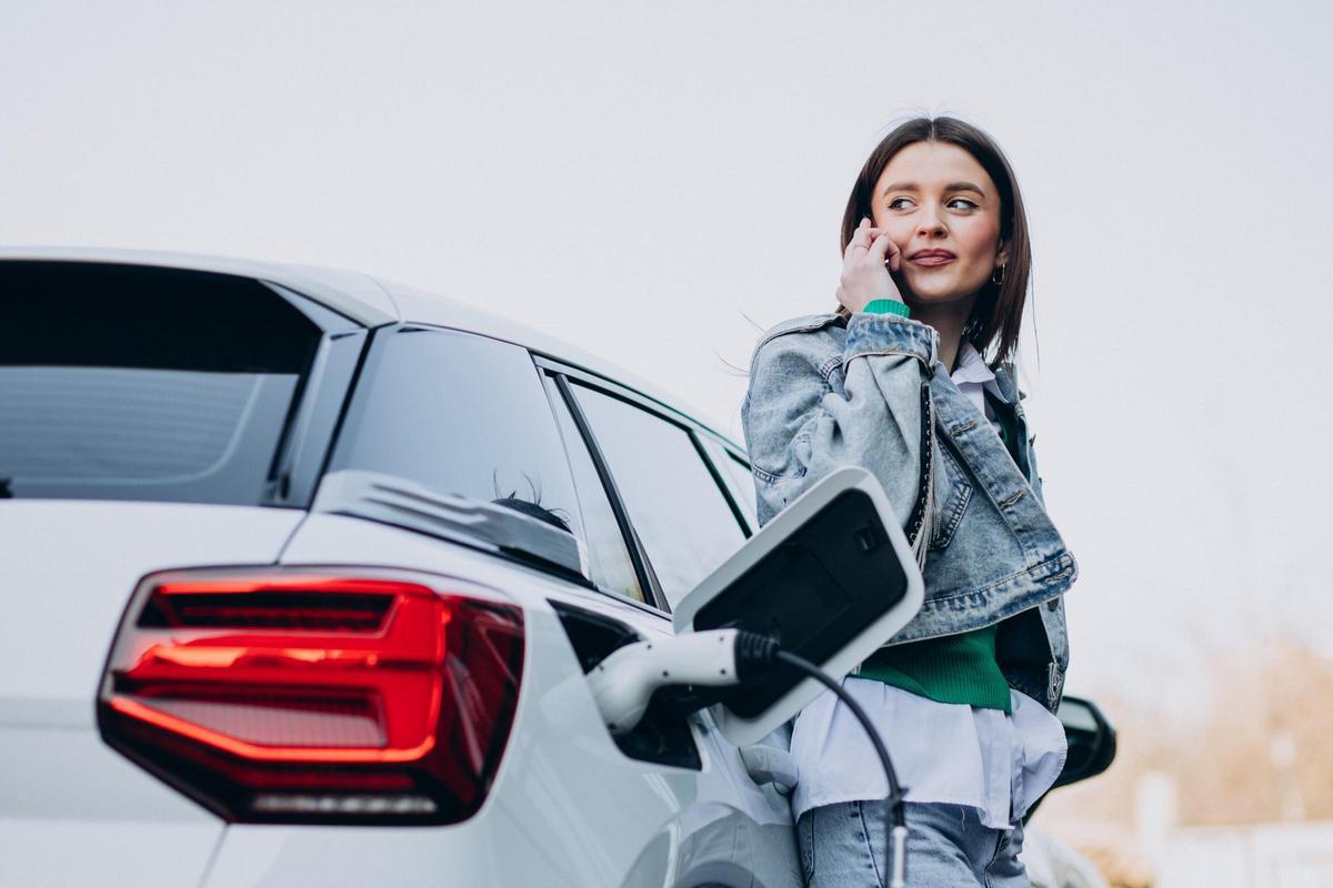 Consejos para evitar un incendio en tu coche eléctrico