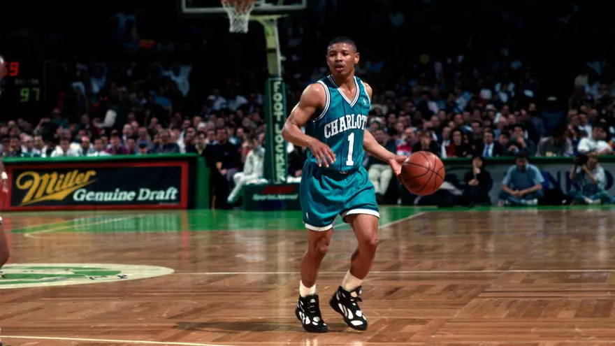 'Muggsy' Bogues, el jugador al que Jordan 'arruinó': "¡Tira ya, maldito enano!"