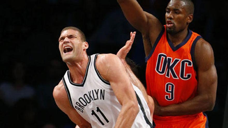 Ibaka durante un partido de los Thunder.