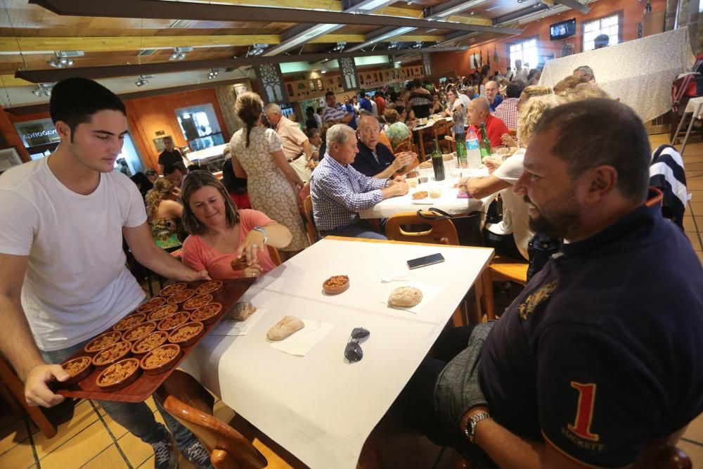 Día del Asturcón en las fiestas del Centro Asturiano