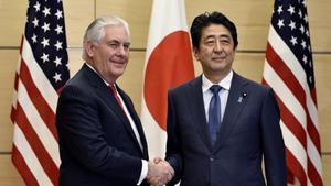 monmartinez37690461 u s  secretary of state rex tillerson  left   shakes hands w170316174643