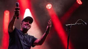 Lax’n’Busto contagia rock’n’roll