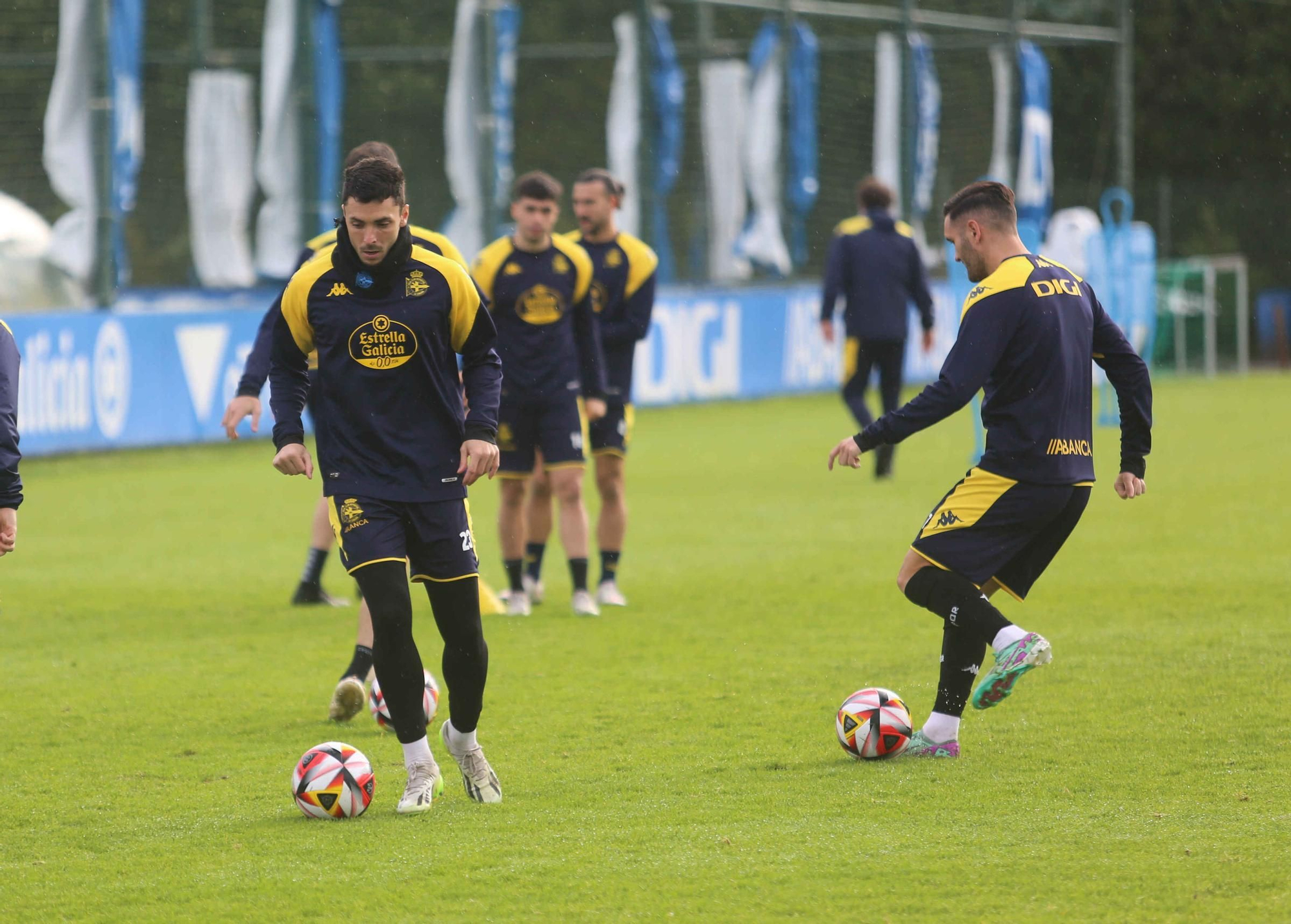 Entrenamiento del Deportivo en Abegondo