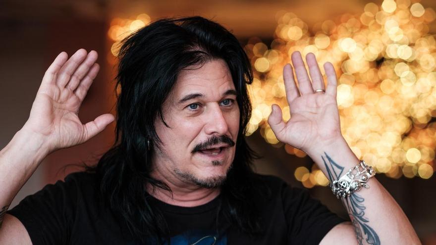 Gilby Clarke, ex Guns N'Roses, en Ibiza: "No importa el tamaño del escenario, estaré bien mientras toque mi guitarra"