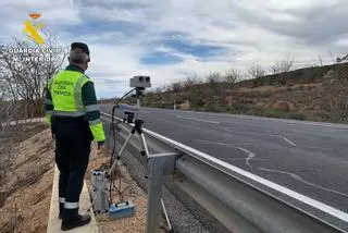 Conduce a 215 km/h en un tramo de 90, se graba y lo sube a redes sociales