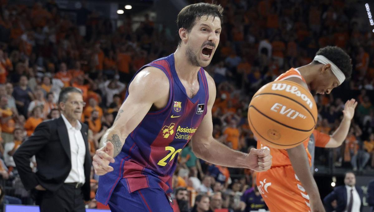 El Barça arrenca la primera victòria amb un partidàs