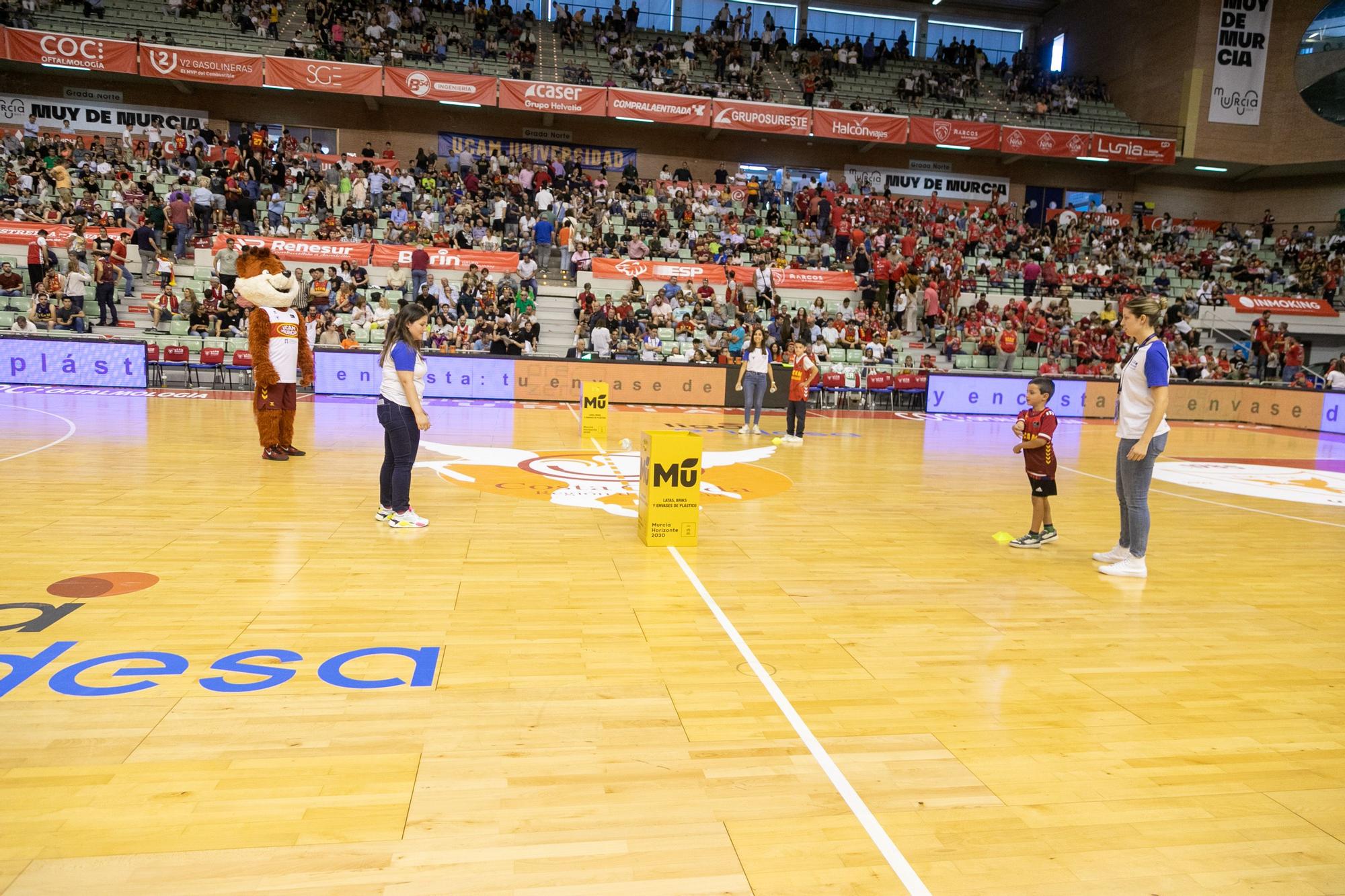 UCAM Murcia - Bilbao Basket en imágenes.