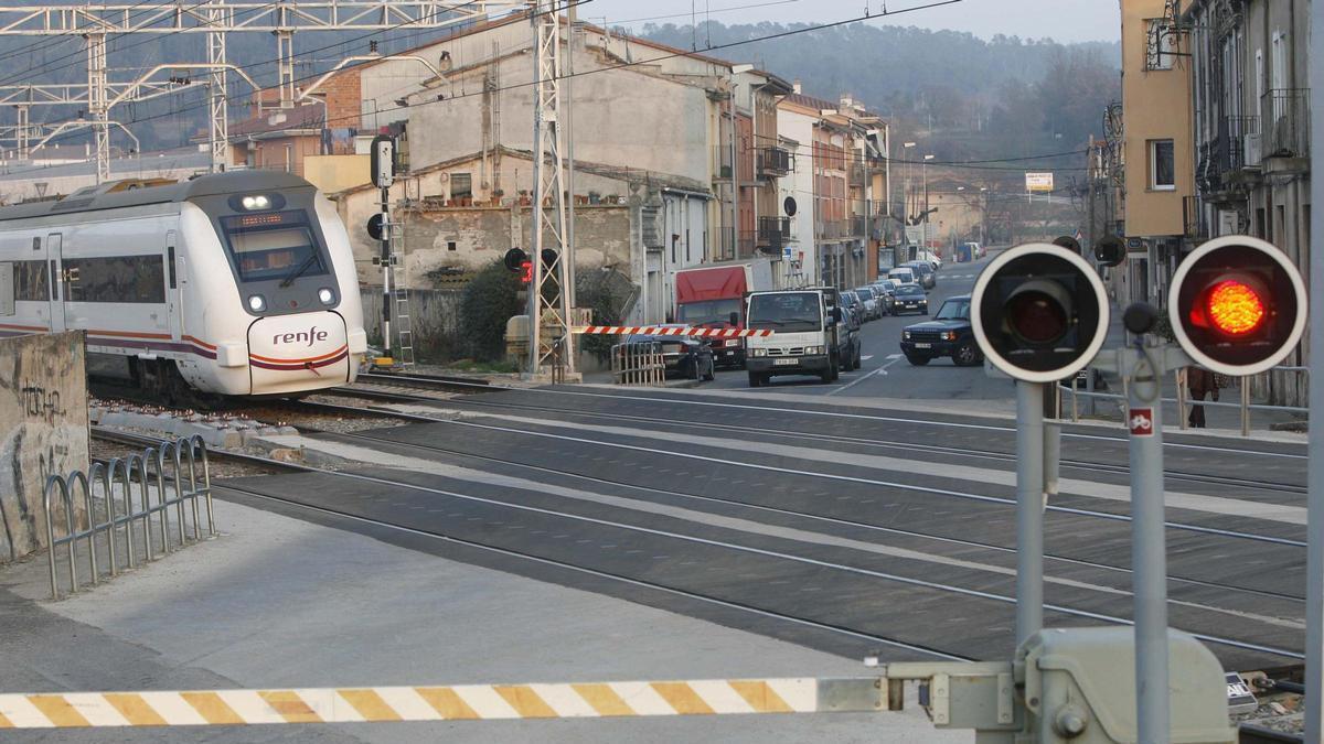 El pas a nivell de Flaçà que volen suprimir