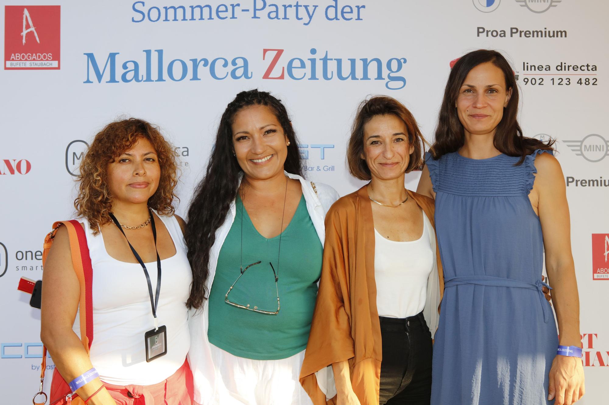 Sommerparty der Mallorca Zeitung - die Fotowand mit unseren Gästen