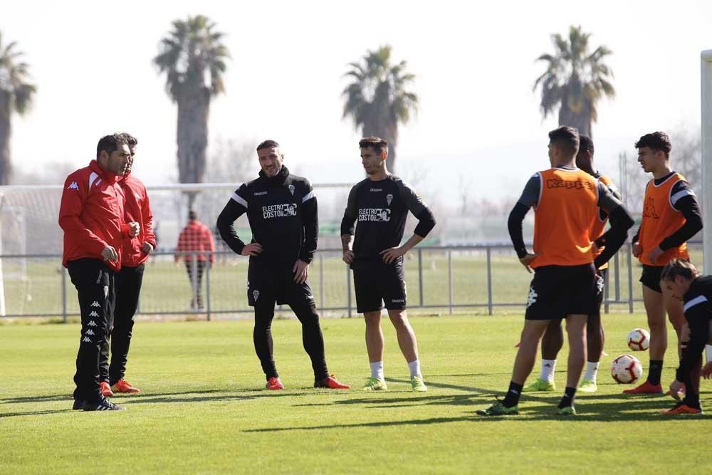 Primer entrenamiento de Rafa Navarro