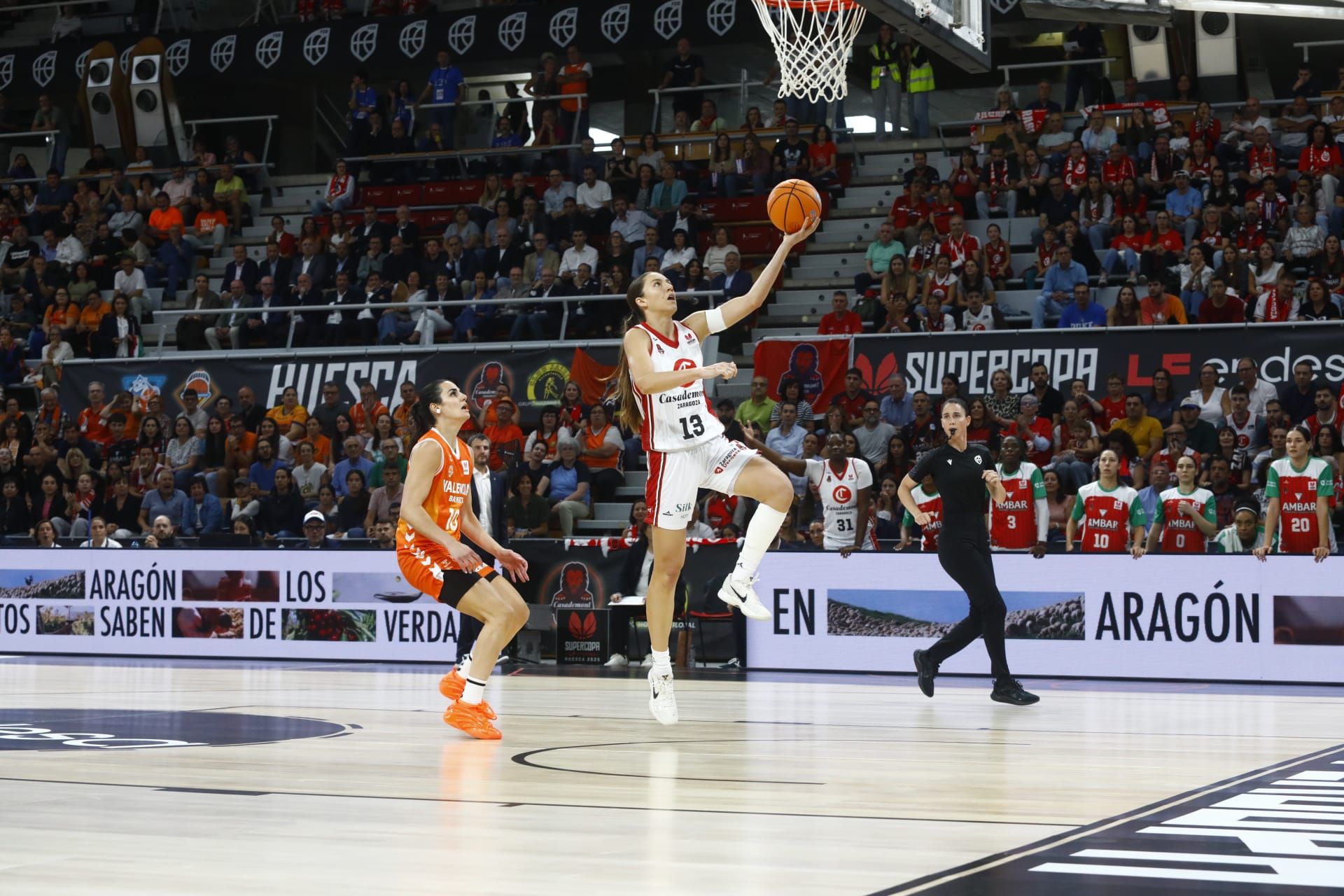 El Casademont Zaragoza - Valencia Basket, en imágenes