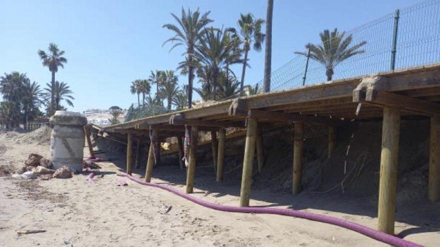 Mijas repara el tramo de la Senda Litoral dañado por los temporales en el Bombo