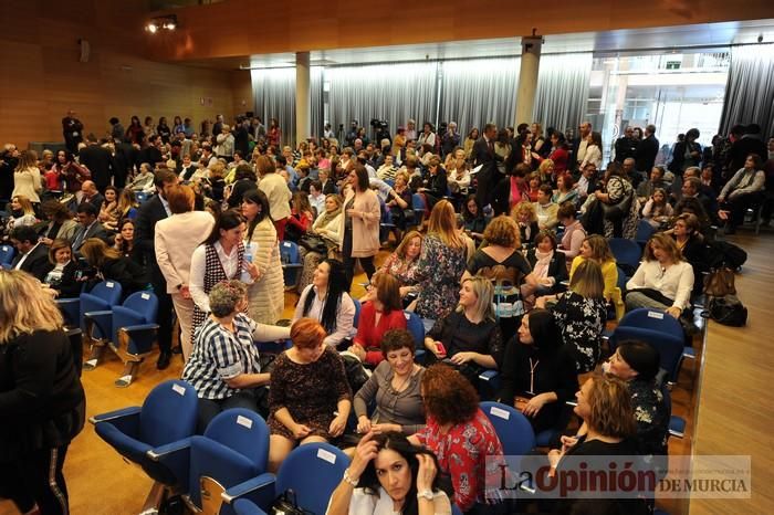 Entrega de los Premios 8 de Marzo de la Comunidad