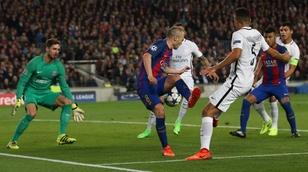 Las mejores imágenes del partido de octavos de la Champions entre el Barcelona y el PSG.