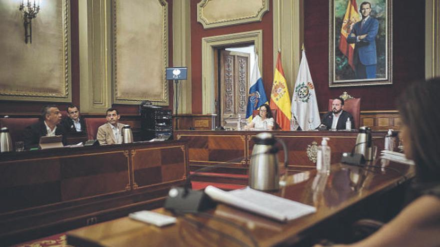 El exconcejal socialista de Fiestas Andrés Martín presidió las últimas cuatro comisiones de control.