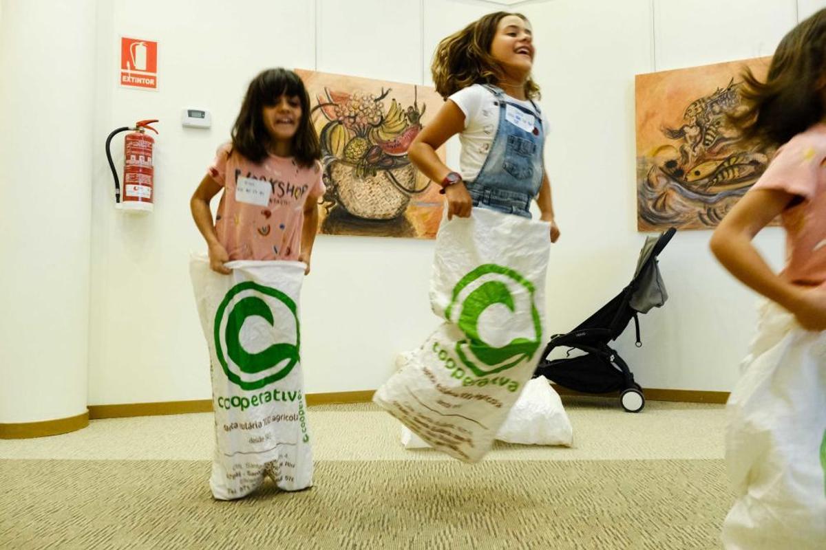 Sueños de Ibiza acerca a los niños la cultura ibicenca a través de juegos, talleres y actividades lúdicas.
