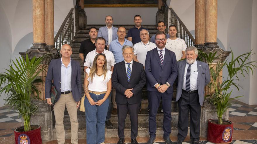 La Diputación de Córdoba suscribe convenios con colectivos y entidades deportivas de la provincia