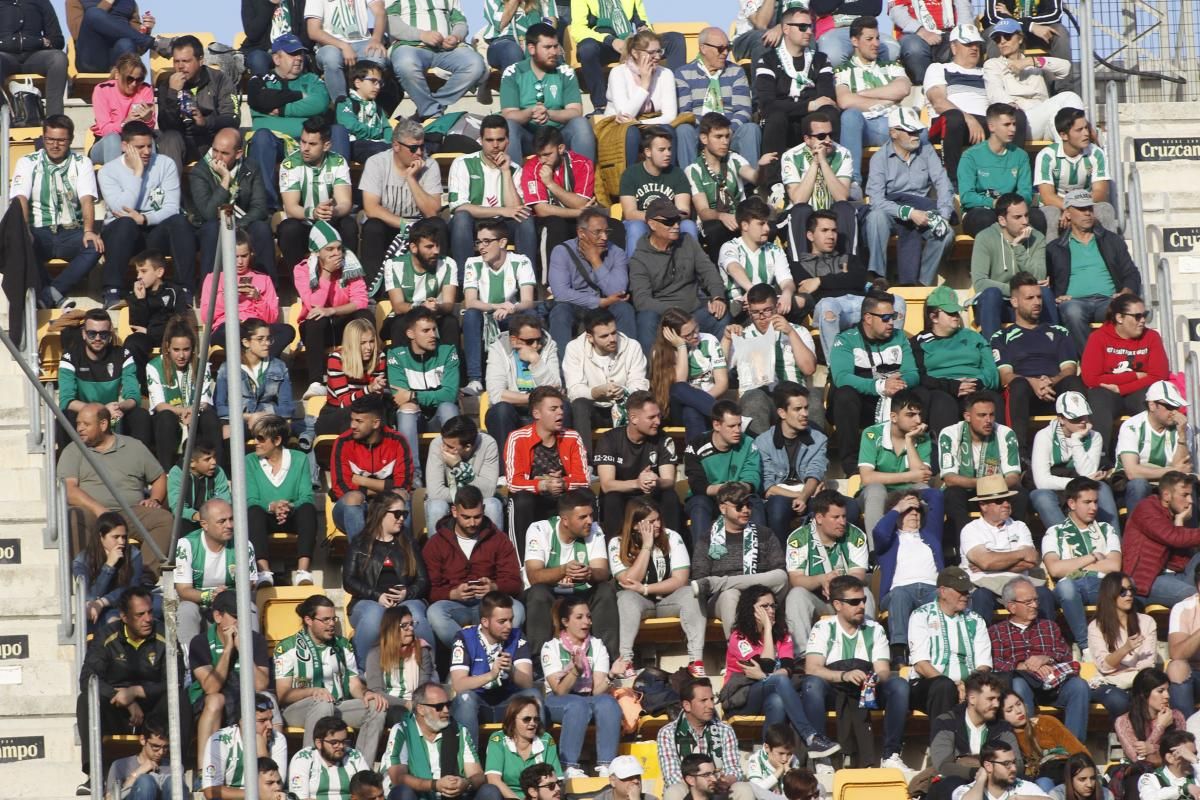 Las imágenes del Cádiz C.F.-Córdoba C.F.